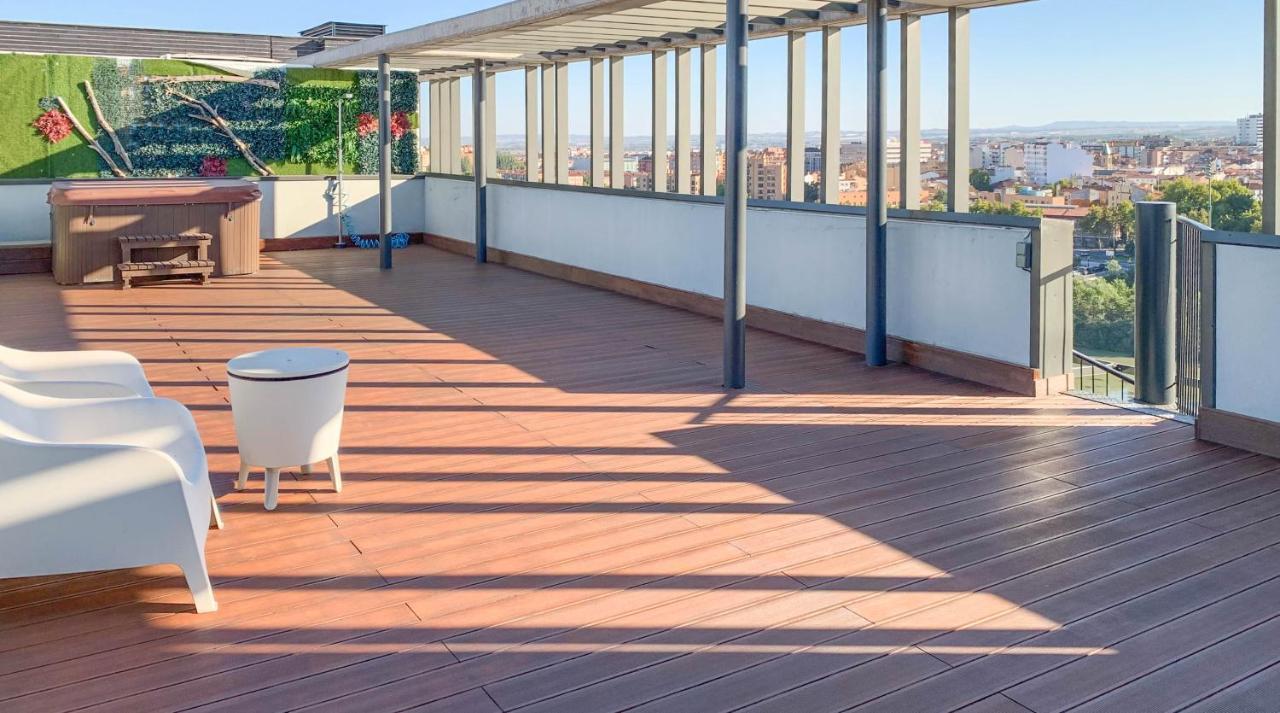Atico Mejores Vistas Al Pilar Jacuzzi Y Garaje Сарагоса Экстерьер фото